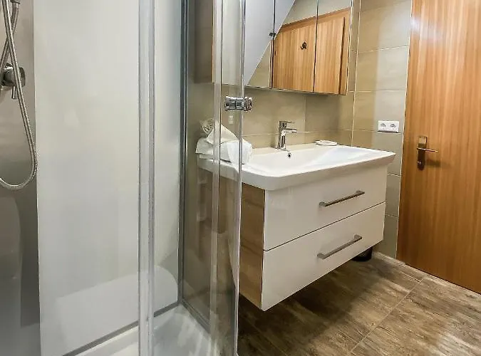 Moertl * טרופולאך