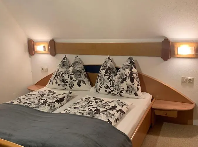 Moertl * טרופולאך